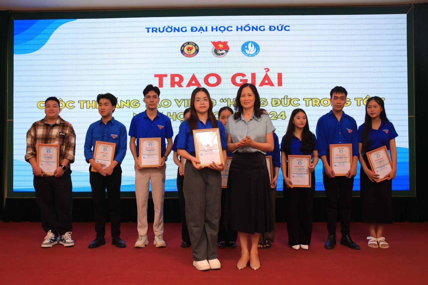 Sinh viên HDU tích cực tham gia Cuộc thi sáng tạo video “Hồng Đức trong tôi” năm học 2023 – 2024